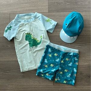 EUC Unbranded Baby Dino Set. Shirt, Shorts and Dino Hat. Size 10 month